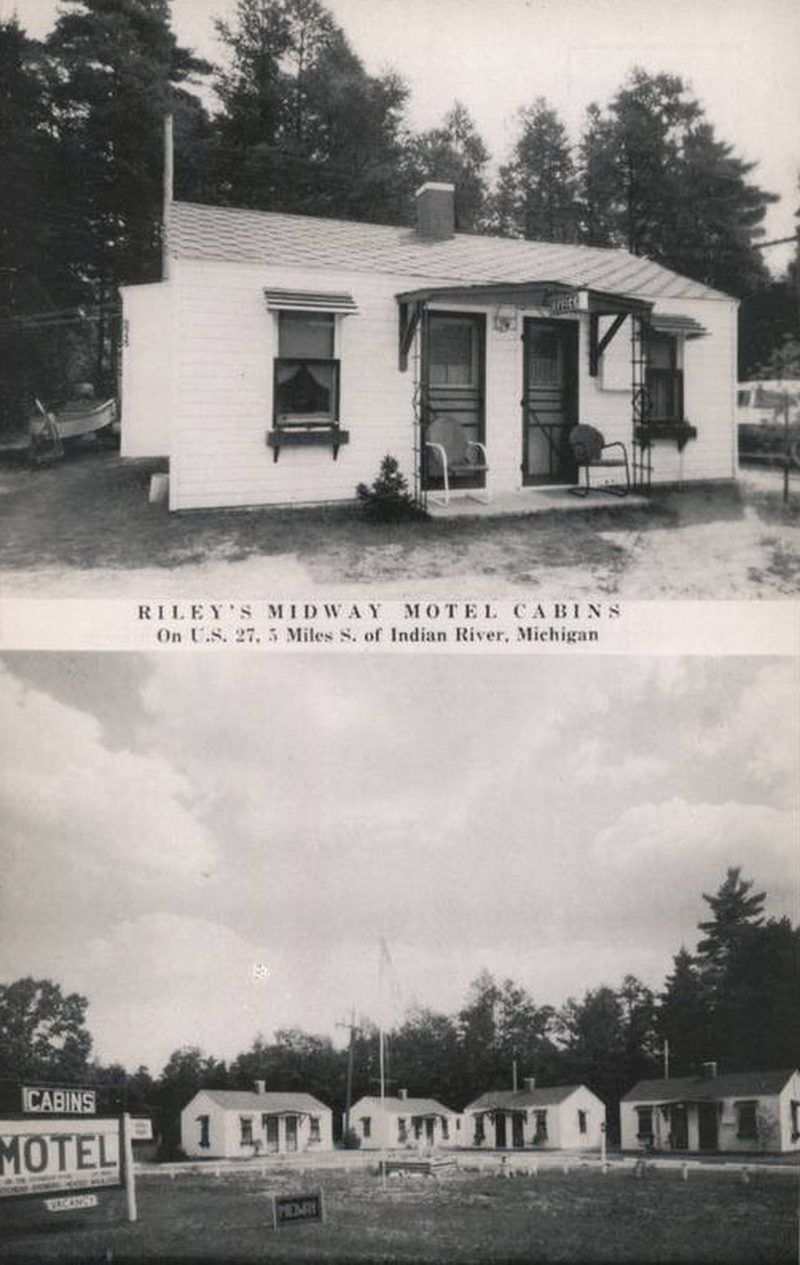 Reeds on the River (Rileys Midway Motel Cabins) - Vintage Postcard (newer photo)